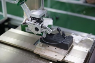 韶音骨傳導(dǎo)眼鏡引領(lǐng)教育科技新潮流，2018年銷(xiāo)售額激增200%背后